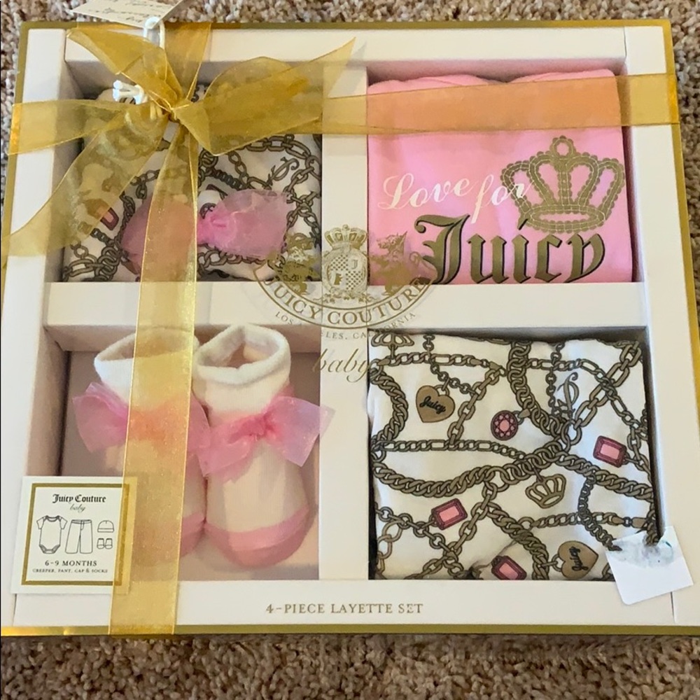 Juicy Couture baby set